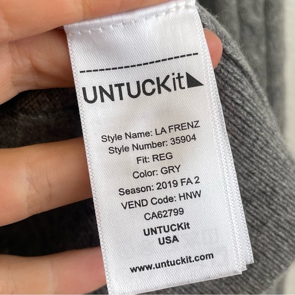 UNTUCKit Gray Cashmere Cable Knit 1/4 Button Pullover Sweater La Frenz medium M - Picture 10 of 12
